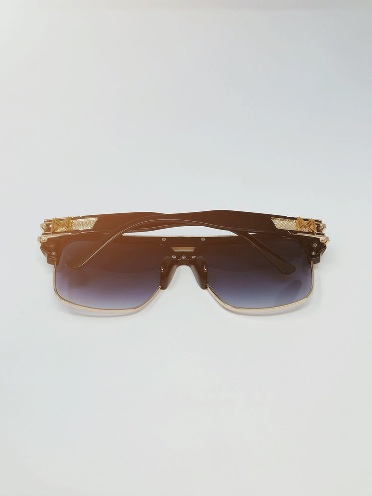 
                  
                    Load image into Gallery viewer, “The Style Checks” Sunglasses - Magari Wear
                  
                